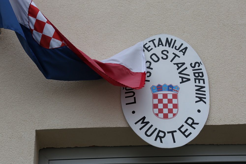 Featured image for “Lučka kapetanija”