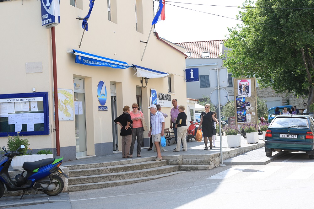 Izbori - Murter (Foto H. Pavic) (1)