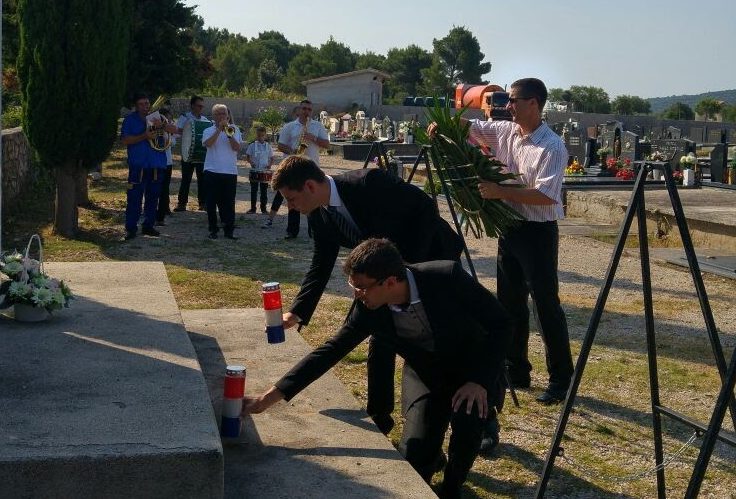 Featured image for “Dan državnosti u Pirovcu slavi se već danas koncertom, a sutra Festivalom svadbenih i tradicijskih običaja”