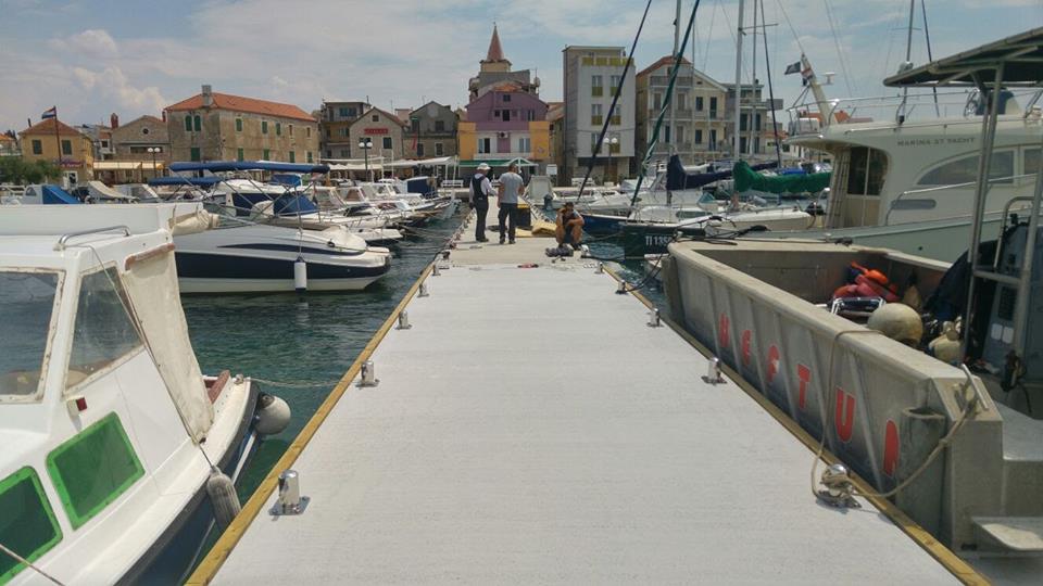 Featured image for “S novim pontononskim gatom u Pirovcu otvoreno novih 50 vezova”
