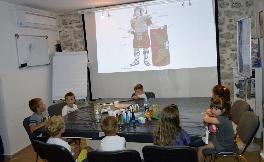 Featured image for “Arheologija, ekologija, zabava… – započeo dječji program Argonaute”