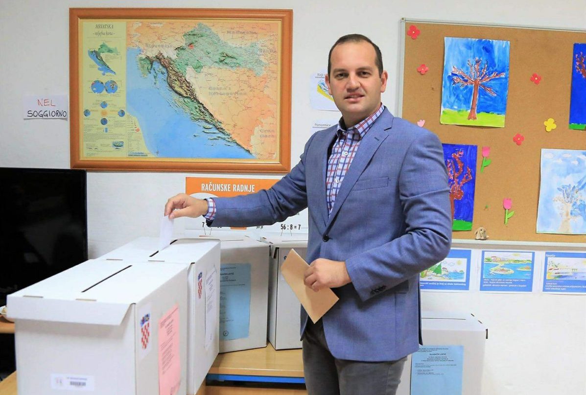 Featured image for “INTERVJU Ivan Klarin o izborima: Glavni projekti novog mandata bit će odvodnja i hotel na Jazini”