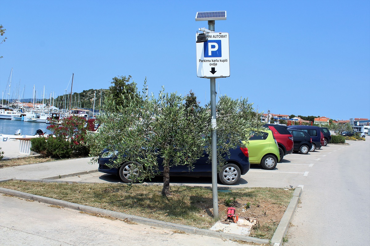 Featured image for “Počinje naplata parkinga u Murteru”