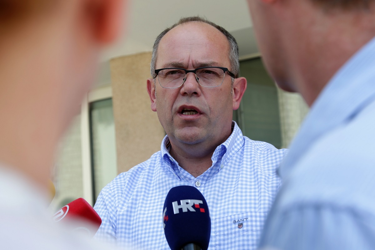 Featured image for “Direktor Hrvatskih cesta Josip Škorić: ‘Za nesreće na vodičkoj obilaznici krivi su vozači’”