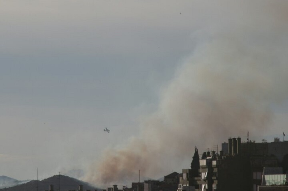 Featured image for “Zbog požara kod Šibenskog mosta bez struje ostao čitav zapadni dio županije”