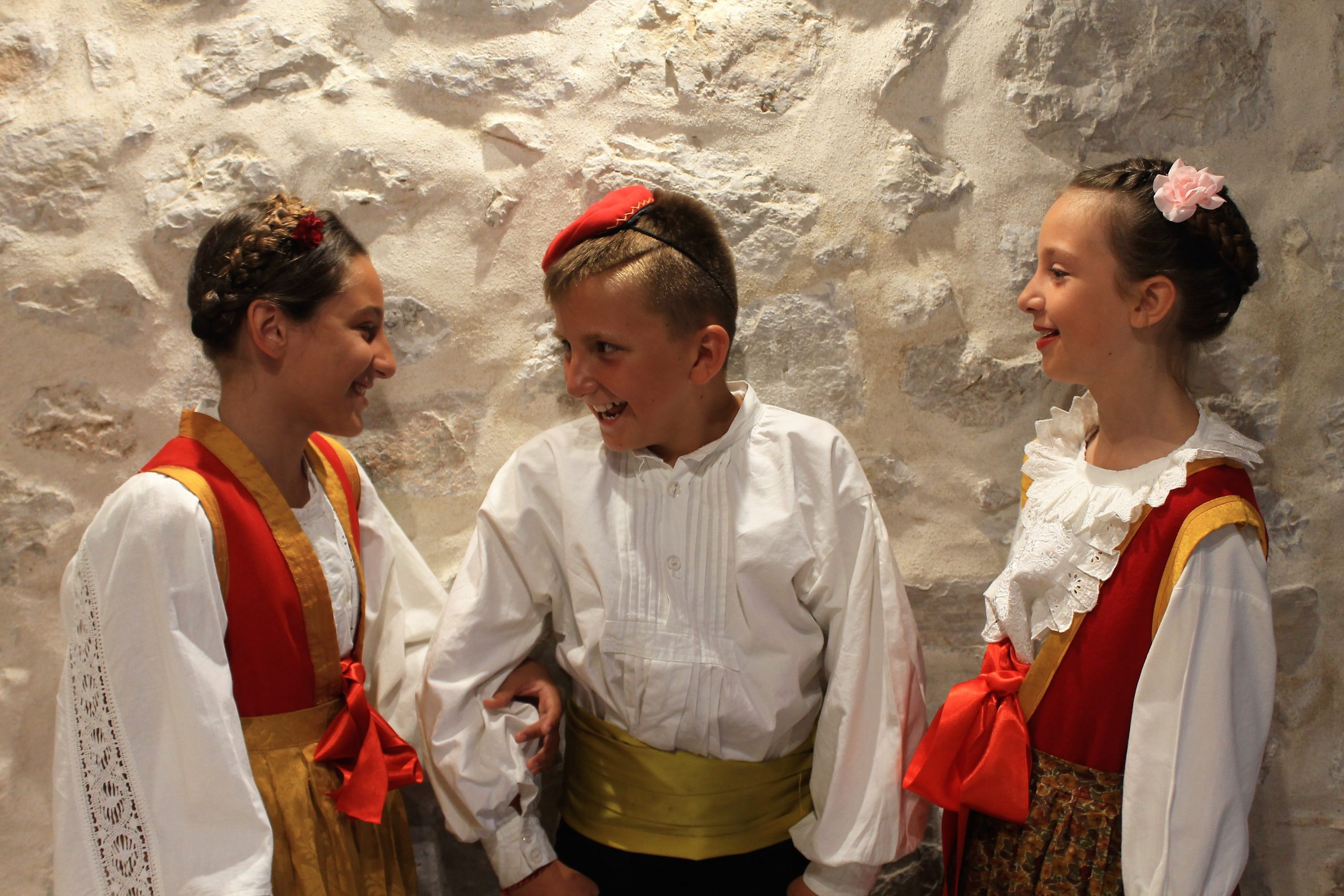 Featured image for “Najmlađi Jezerani KUD-a Koledišće otvorili Kulturno ljeto u Baganelovici”