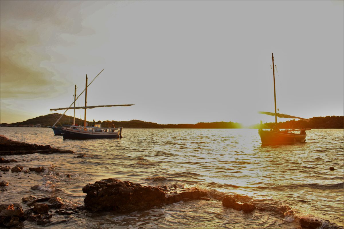 Featured image for “Colentum obranjen od pirata”