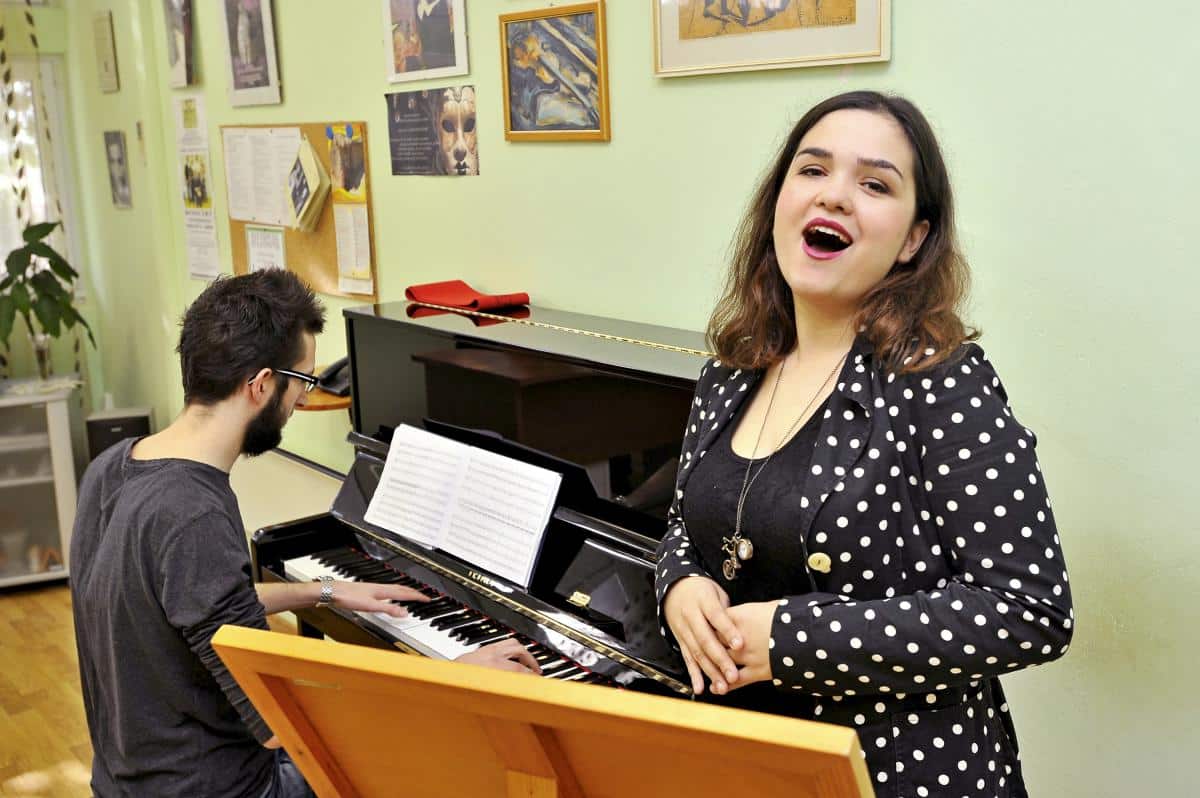 Featured image for “Večeras u Murteru nastupaju Jelena Pletikosa i Borna Erceg”
