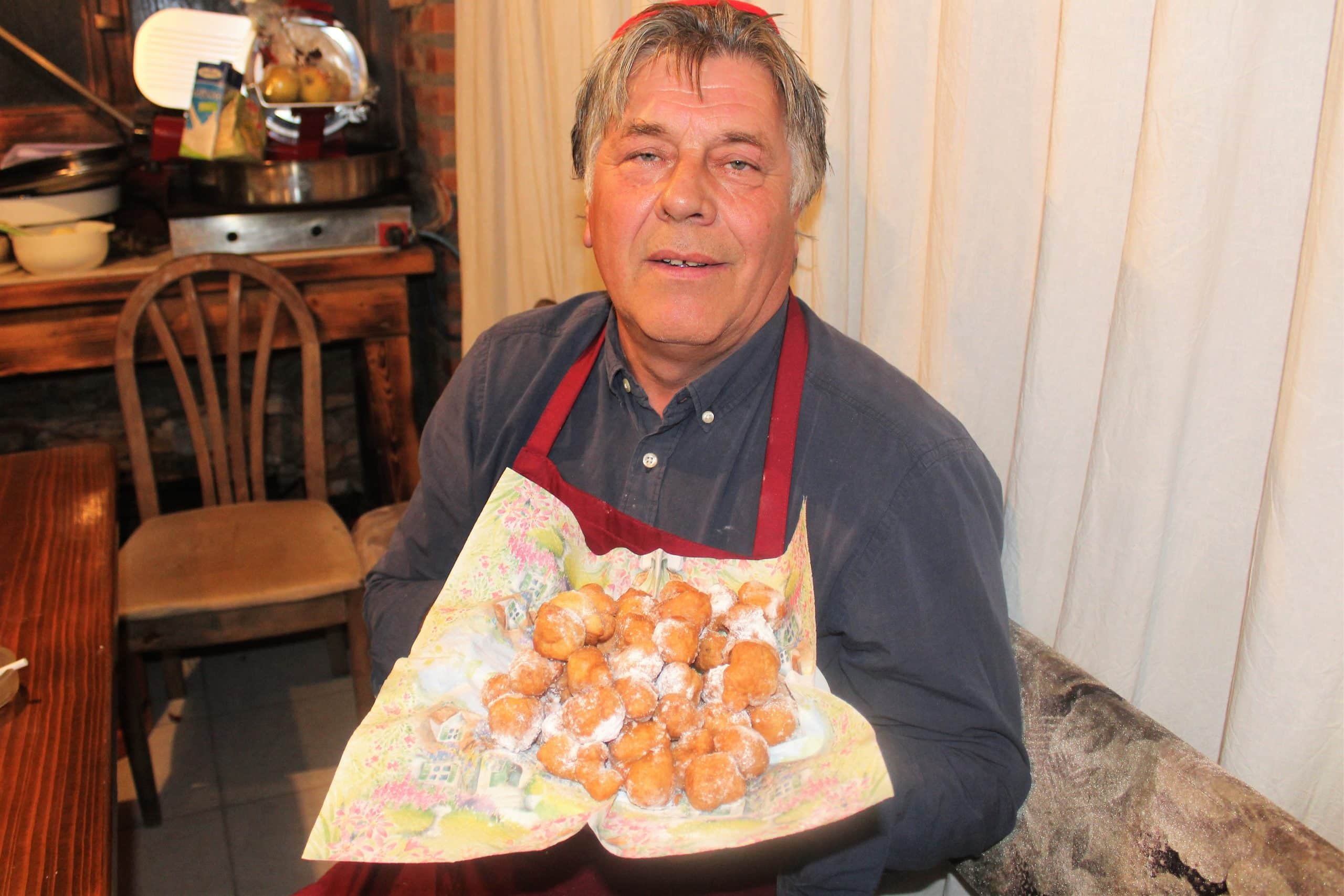 Featured image for “PRŠUNATIJADA Niko Papeša peče najbolje pršunate u Murteru”