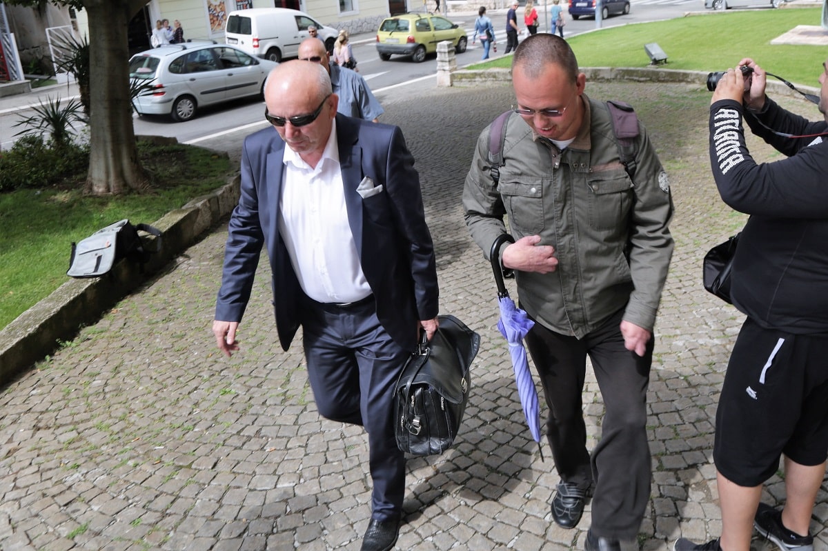 Featured image for “KORNATSKA TRAGEDIJA i (NE)PRAVDA Frane Lučić još uvijek nije dobio ni kune odštete”