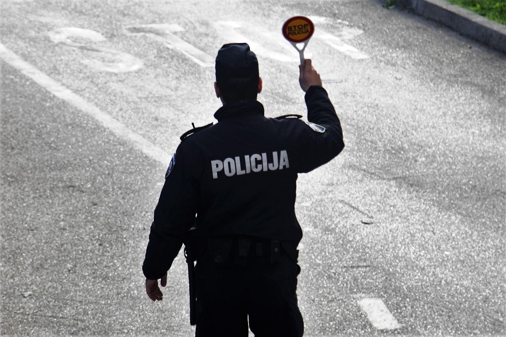 Featured image for “OPREZ Policija u kontroli brzine”