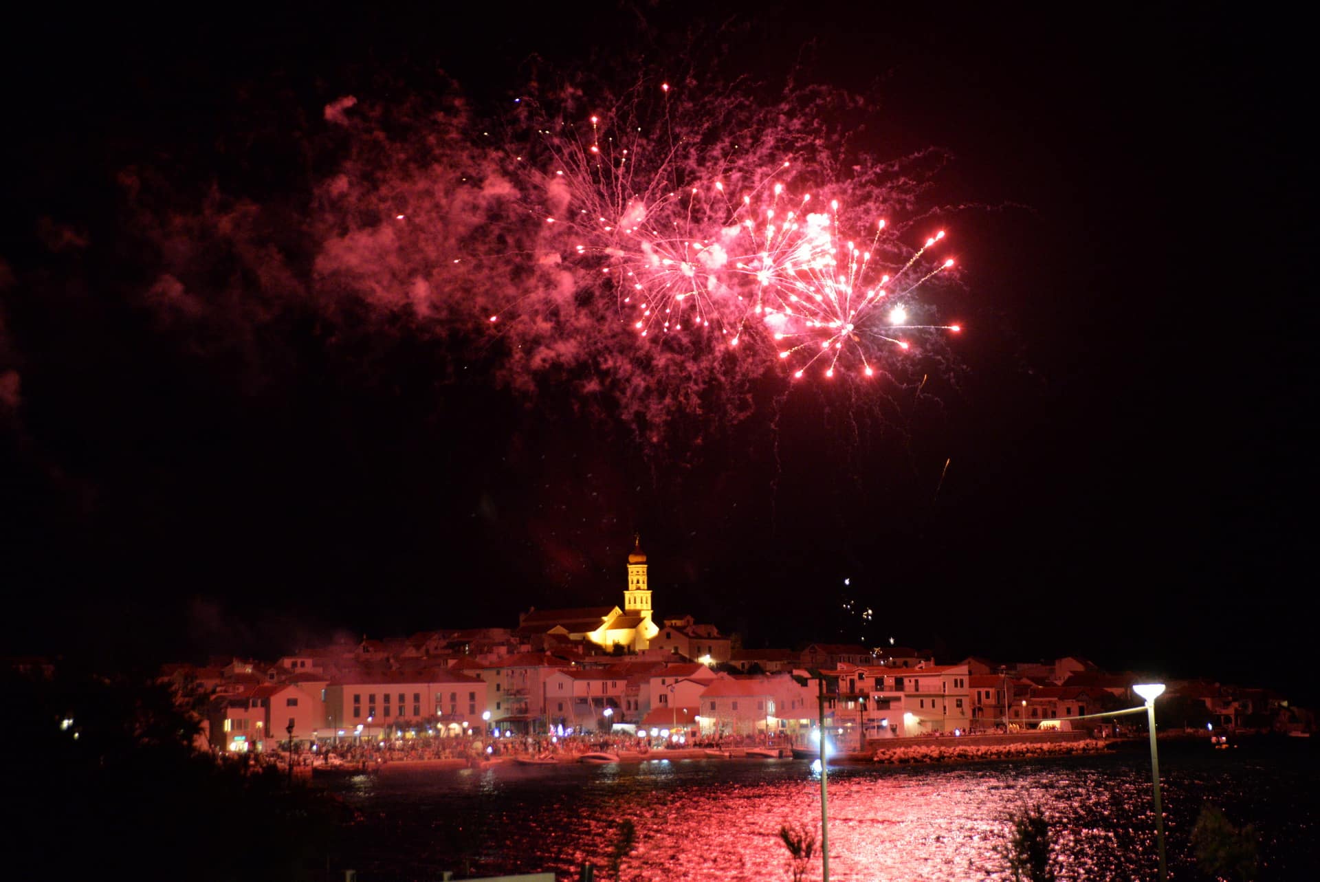 Featured image for “FOTO Dan brganje i noć zabave”