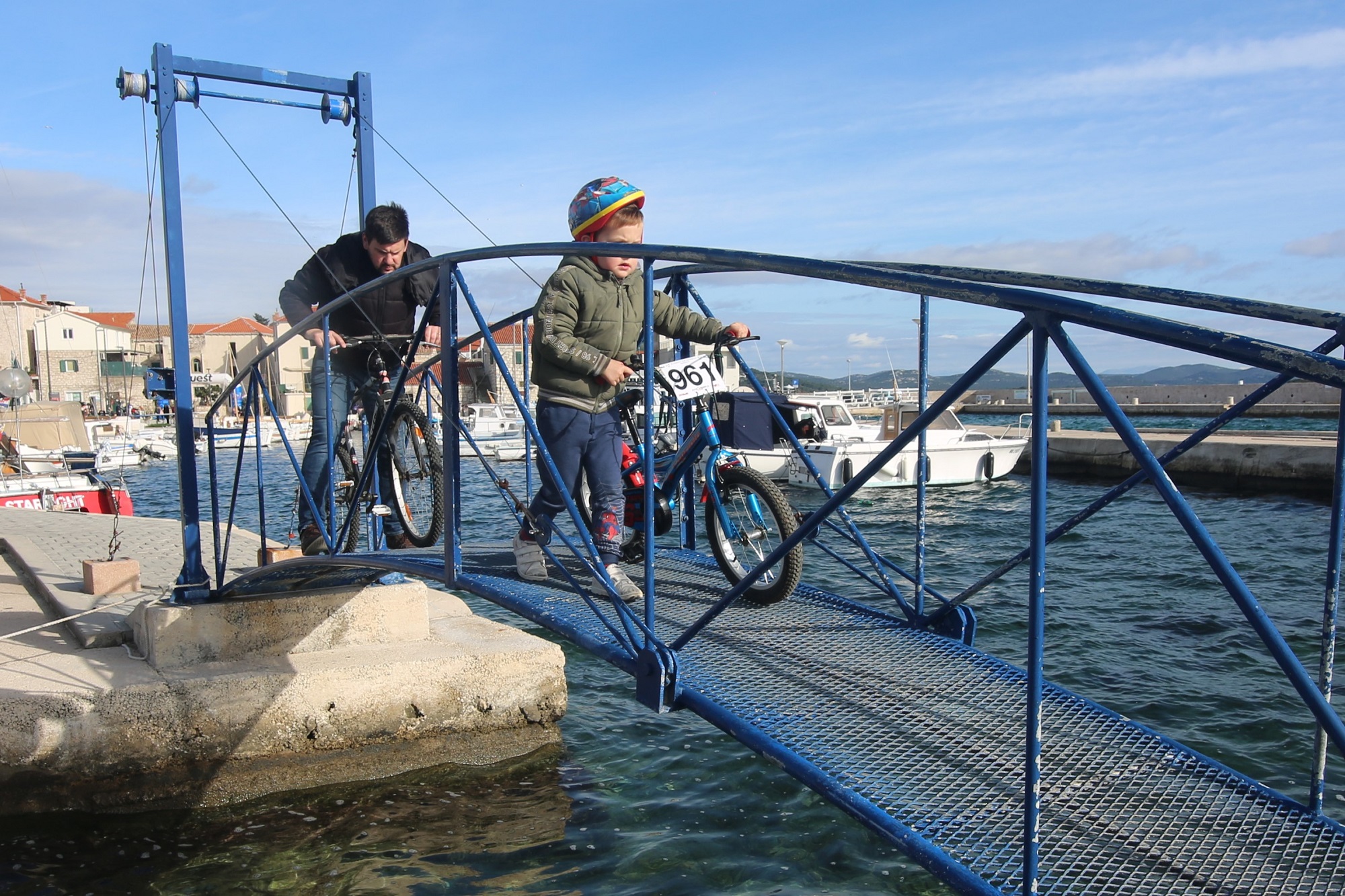Featured image for ““OTOK MURTER: POGLED NA BAŠTINU” Knjiga je koja prikazuje sve ono što postoji na otoku”